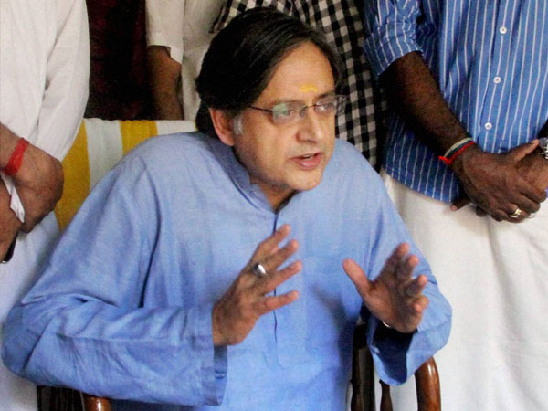 শশী থারুর, কংগ্রেস