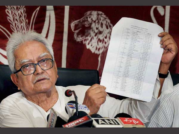 বামফ্রন্টের প্রথম দফার প্রার্থীর তালিকা প্রকাশ বামফ্রন্টের প্রথম দফার প্রার্থীর তালিকা প্রকাশ