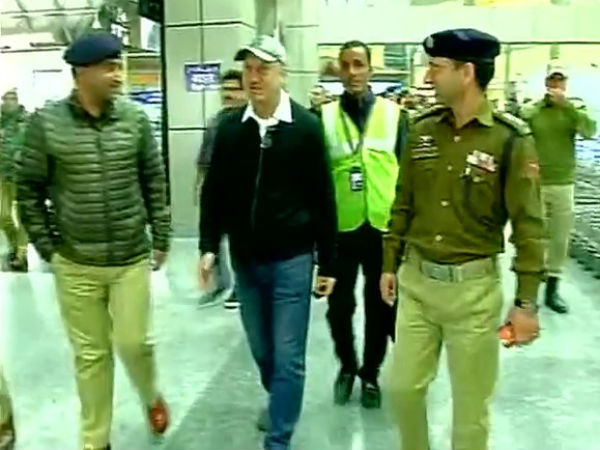 অনুপম খের
