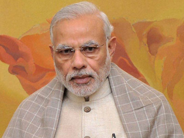 স্বামী আত্মস্থানন্দে দেখতে কলকাতায় প্রধানমন্ত্রী