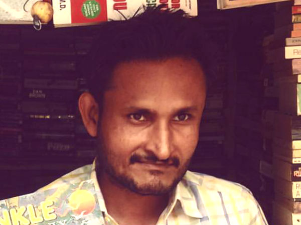 মুম্বইয়ের সপ্তম শ্রেণি পাশ বই বিক্রেতা লিখলেন 'আস্ত উপন্যাস' মুম্বইয়ের সপ্তম শ্রেণি পাশ বই বিক্রেতা লিখলেন 'আস্ত উপন্যাস'