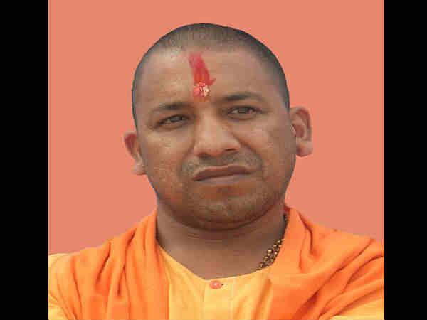 মাদারকে নিয়ে কুরুচিকর মন্তব্য