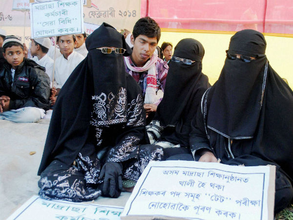 বাংলাদেশ সীমান্ত বরাবর রাজ্যের মাদ্রাসাগুলি জাতীয়তাবিরোধী কার্যকলাপের আড়ত : বঙ্গ বিজেপি বাংলাদেশ সীমান্ত বরাবর রাজ্যের মাদ্রাসাগুলি জাতীয়তাবিরোধী কার্যকলাপের আড়ত : বঙ্গ বিজেপি