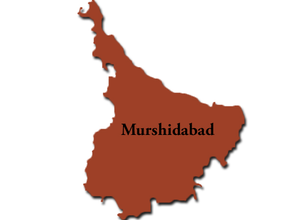 মার খেল পুলিশ