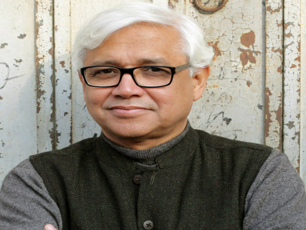 রাষ্ট্রপতি ভবনের বাসিন্দা হচ্ছেন সাহিত্যিক অমিতাভ ঘোষ রাষ্ট্রপতি ভবনের বাসিন্দা হচ্ছেন সাহিত্যিক অমিতাভ ঘোষ