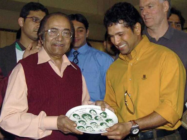 মরেও বেঁচে উঠলেন হানিফ
