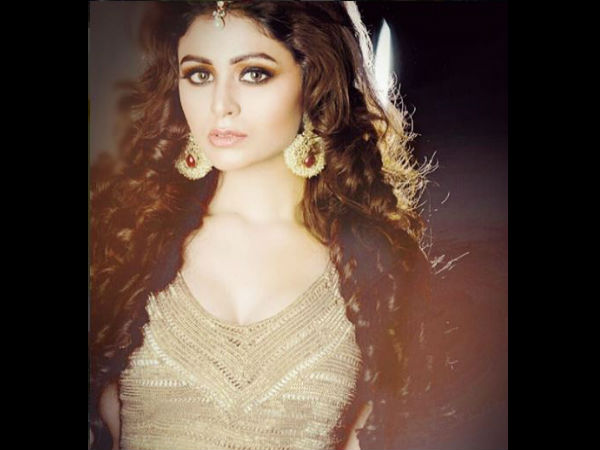 তথ্য ১৪