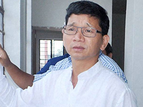 বাড়ি থেকে উদ্ধার অরুণাচলের প্রাক্তন মুখ্যমন্ত্রীর মৃতদেহ, চাঞ্চল্য বাড়ি থেকে উদ্ধার অরুণাচলের প্রাক্তন মুখ্যমন্ত্রীর মৃতদেহ, চাঞ্চল্য