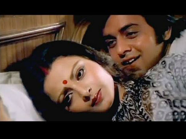 পায়ের জুতো খুলে রেখাকে প্রায় মারতে গিয়েছিলেন বিনোদ মেহেরার মা
