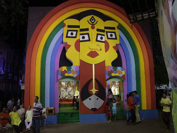 ৭৬ পল্লির প্যান্ডেল