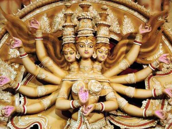 আজ মহাসপ্তমী : মহাদেবীর মহোৎসব আজ মহাসপ্তমী : মহাদেবীর মহোৎসব