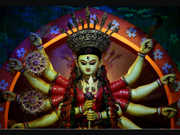 উদয়ন পল্লির প্রতিমা