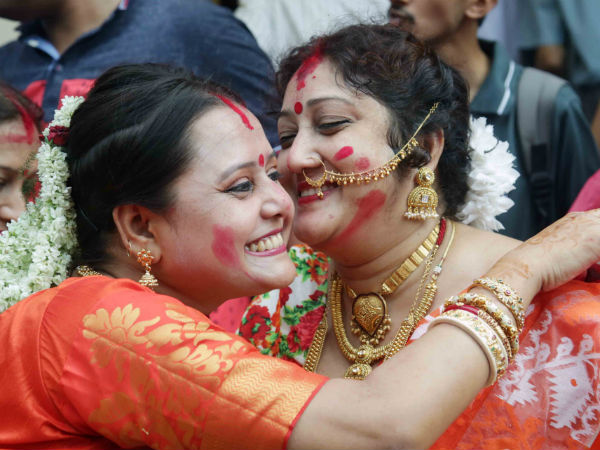 রাঙিয়ে দিয়ে যাও