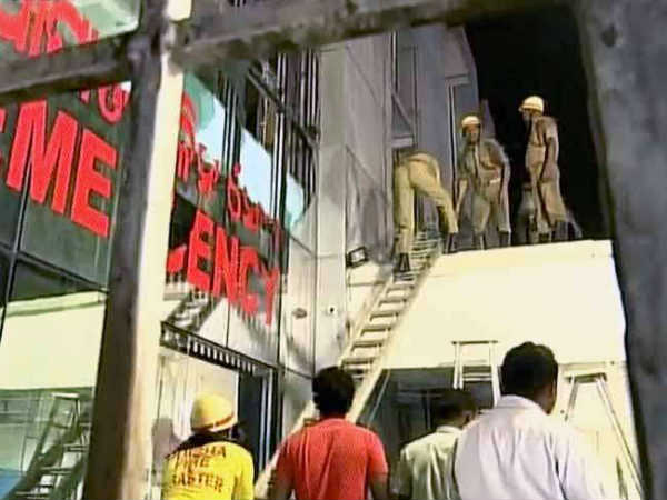 ভুবনেশ্বর হাসপাতালে ভয়াবহ আগুন, মৃত ২২
