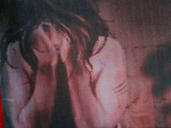 চাকরির টোপ দিয়ে ধর্ষণ তরুণীকে