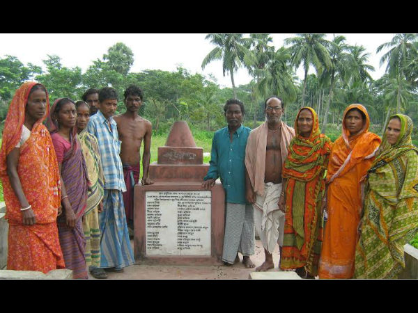 আলোর উৎসবেও এ গ্রাম অন্ধকার, বাজির শব্দে কেঁপে ওঠে হাটুরিয়াবাসী আলোর উৎসবেও এ গ্রাম অন্ধকার, বাজির শব্দে কেঁপে ওঠে হাটুরিয়াবাসী