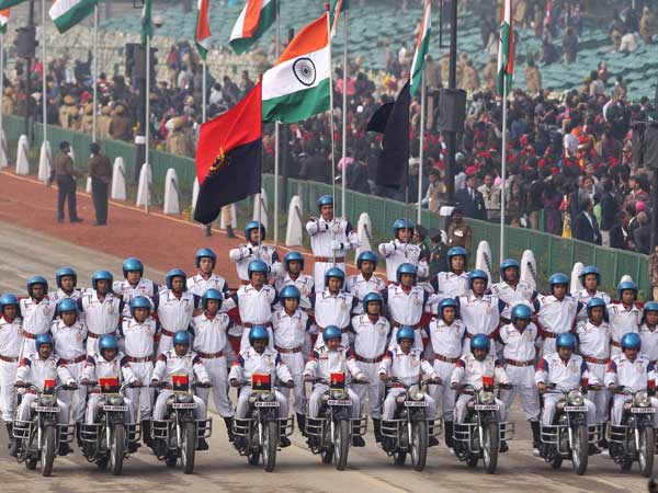 দীপাবলীর উপহার: সেনাকর্মীদের ১০ শতাংশ বকেয়া মেটাচ্ছে কেন্দ্র দীপাবলীর উপহার: সেনাকর্মীদের ১০ শতাংশ বকেয়া মেটাচ্ছে কেন্দ্র
