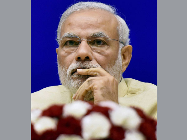 রবিবার রাতে বৈঠক করেন প্রধানমন্ত্রী