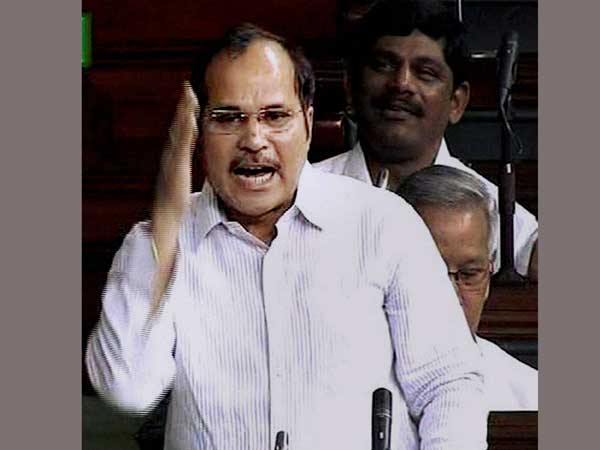 সংসদে অধীরও সরকারকে আক্রমণ করেছিলেন