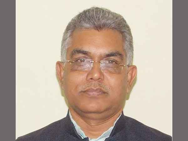 দিলীপের আক্রামণ