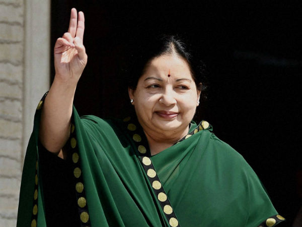 প্রথম কোনও মুখ্যমন্ত্রী হিসাবে দোষী সাব্যস্ত