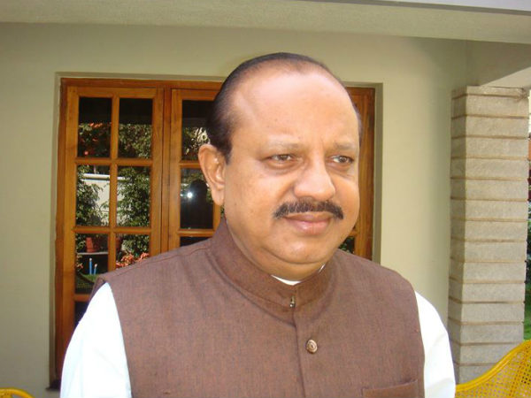 টিবি জয়চন্দ্র (কর্ণাটকের আইনমন্ত্রী)