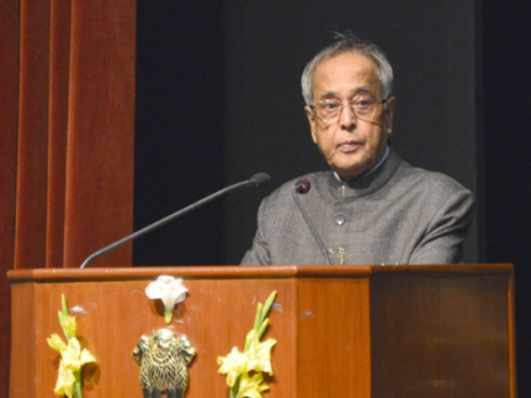 মন্ত্রী হিসাবে প্রণব মুখোপাধ্যায়