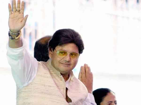 চার ঘণ্টা জেরার পর রোজভালিকাণ্ডে গ্রেফতার হলেন তৃণমূল সাংসদ তাপস পাল চার ঘণ্টা জেরার পর রোজভালিকাণ্ডে গ্রেফতার হলেন তৃণমূল সাংসদ তাপস পাল