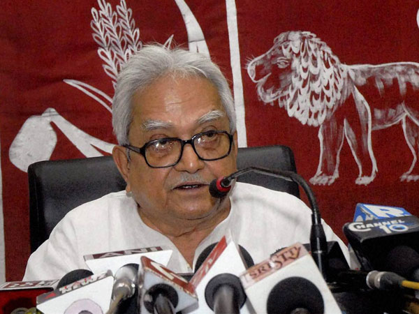 মনতুষ্টি নিয়েই ফিরলেন বিমান বসুরা
