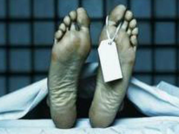 সৎকারের টাকা নেই, সাতদিন মৃত বাবার দেহ আগলে রইল ছেলে সৎকারের টাকা নেই, সাতদিন মৃত বাবার দেহ আগলে রইল ছেলে