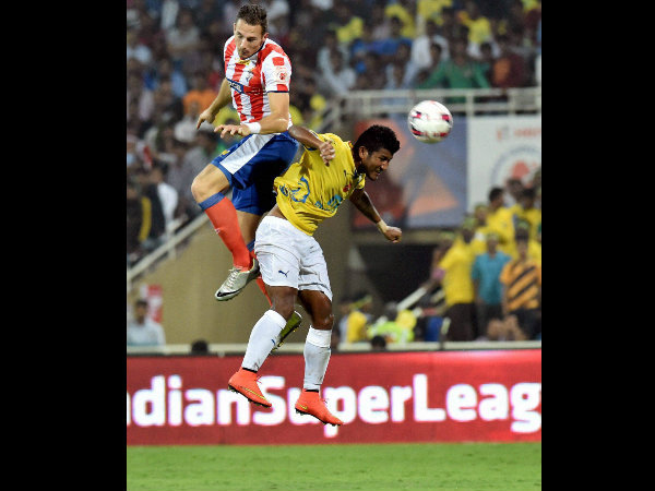 ATK বনাম কেরল ISL ফাইনালে মাঠের বাইরে লড়াই দুই মহারথীর ATK বনাম কেরল ISL ফাইনালে মাঠের বাইরে লড়াই দুই মহারথীর