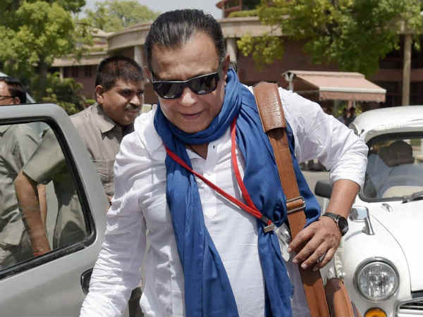 মেয়াদ ফুরনোর আগেই রাজ্যসভার সাংসদ পদ থেকে ইস্তফা মিঠুন চক্রবর্তীর মেয়াদ ফুরনোর আগেই রাজ্যসভার সাংসদ পদ থেকে ইস্তফা মিঠুন চক্রবর্তীর