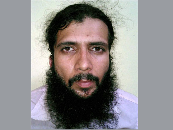 ২০১৩ সালের হায়দ্রাবাদ বিস্ফোরণে দোষী সাব্যস্ত ইয়াসিন ভটকল-সহ ৫! ২০১৩ সালের হায়দ্রাবাদ বিস্ফোরণে দোষী সাব্যস্ত ইয়াসিন ভটকল-সহ ৫!