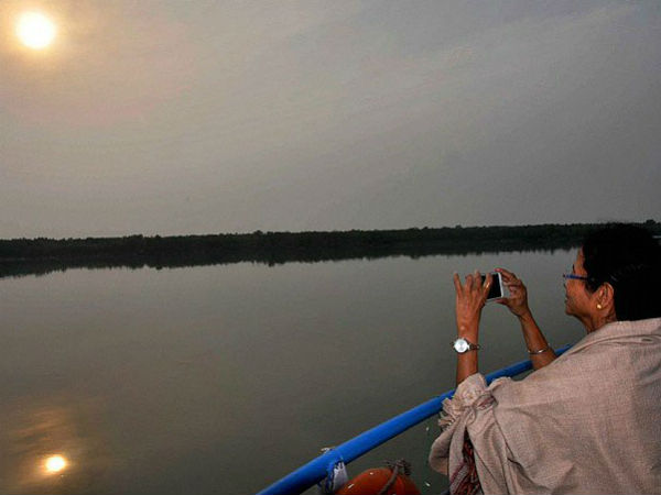 তথ্য ৩