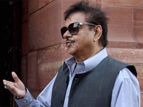 ফিল্মফেয়ার লাইফটাইম অ্যাচিভমেন্ট অ্যাওয়ার্ড