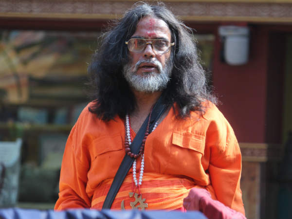 এই নোংরা কাজ করে বিগ বসের বাড়ি থেকে বহিঃষ্কৃত ওমজি স্বামী এই নোংরা কাজ করে বিগ বসের বাড়ি থেকে বহিঃষ্কৃত ওমজি স্বামী