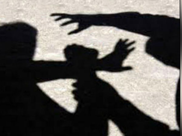 কুয়েতের এক পুলিশ কর্মকর্তারও জড়িত