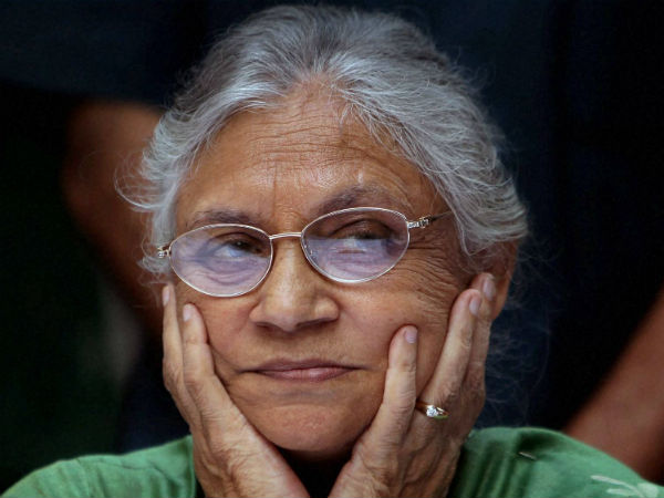 উত্তরপ্রদেশে মুখ্যমন্ত্রী পদপ্রার্থী হয়েও শেষ মুহূর্তে সরে যেতে হচ্ছে শীলা দীক্ষিতকে! উত্তরপ্রদেশে মুখ্যমন্ত্রী পদপ্রার্থী হয়েও শেষ মুহূর্তে সরে যেতে হচ্ছে শীলা দীক্ষিতকে!