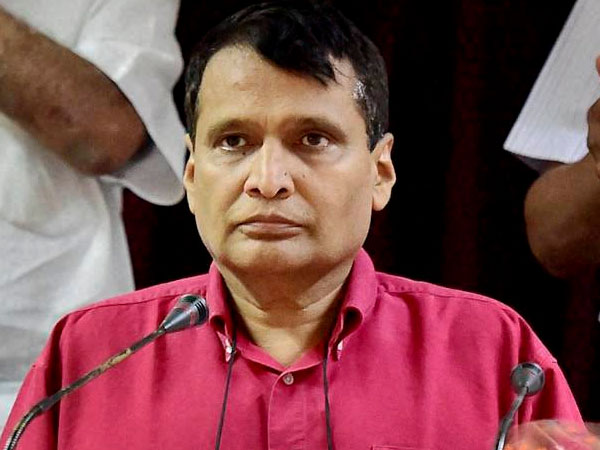 'রইস' -এর প্রচারে ভিড়ে মৃত্যুর ঘটনায় তদন্তের নির্দেশ সুরেশ প্রভুর 'রইস' -এর প্রচারে ভিড়ে মৃত্যুর ঘটনায় তদন্তের নির্দেশ সুরেশ প্রভুর