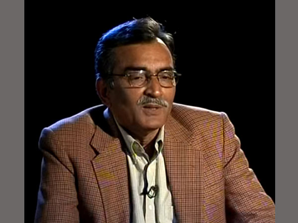 চিটফান্ডের টাকাতেই এমপি-এমএল কেনাবেচা করছে শাসকদল, তোপ সূর্যকান্তের চিটফান্ডের টাকাতেই এমপি-এমএল কেনাবেচা করছে শাসকদল, তোপ সূর্যকান্তের