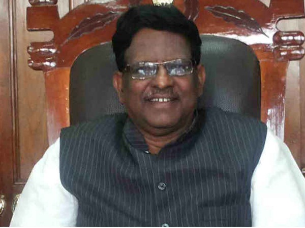 মহিলা সংক্রান্ত বিতর্কের মুখে ইস্তফা মেঘালয়ের রাজ্যপাল ভি সন্মুগানাথনের মহিলা সংক্রান্ত বিতর্কের মুখে ইস্তফা মেঘালয়ের রাজ্যপাল ভি সন্মুগানাথনের