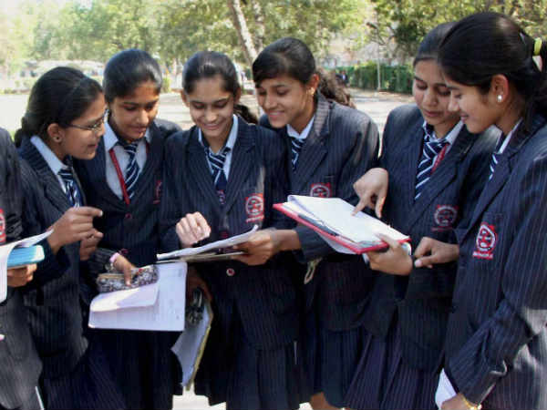 পড়ুয়াদের 'দেশাত্মবোধ'ও 'যোগ'-এর অভ্যাসে 'গ্রেড' দেবে সিবিএসসি পড়ুয়াদের 'দেশাত্মবোধ'ও 'যোগ'-এর অভ্যাসে 'গ্রেড' দেবে সিবিএসসি