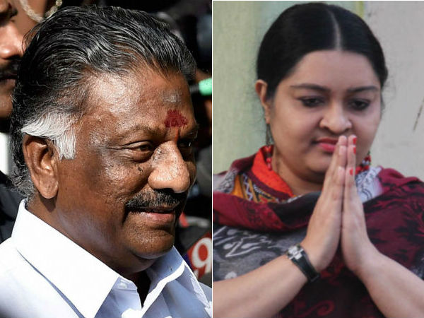 তামিলনাড়ুর রাজনৈতিক জট : পন্নির ক্যাম্পে যোগ দিলেন জয়ললিতার ভাইঝি দীপা তামিলনাড়ুর রাজনৈতিক জট : পন্নির ক্যাম্পে যোগ দিলেন জয়ললিতার ভাইঝি দীপা