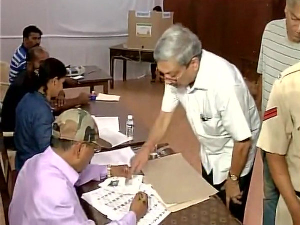 বিধানসভার লড়াই : পাঞ্জাবে ১১৭টি ও গোয়ায় ৪০টি আসনে ভোট শুরু বিধানসভার লড়াই : পাঞ্জাবে ১১৭টি ও গোয়ায় ৪০টি আসনে ভোট শুরু