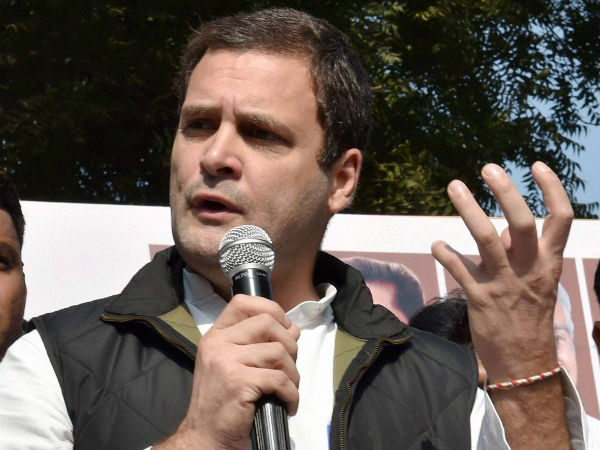 বারাক ওবামার 'বেডশিট' নিয়ে রাহুলের মন্তব্যে ফের কৌতূক সমালোচকদের বারাক ওবামার 'বেডশিট' নিয়ে রাহুলের মন্তব্যে ফের কৌতূক সমালোচকদের