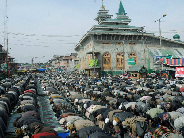 ইন্দোনেশিয়ায় সবচেয়ে বেশি মুসলমানের বাস