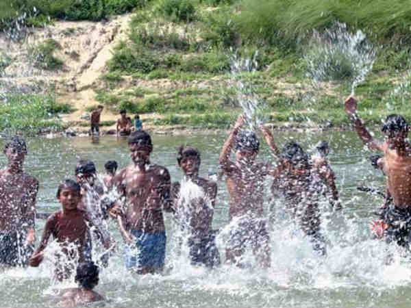 জলের অপচয়