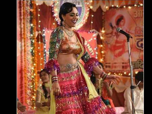 'আনার কলি অব আরাহ' রিভিউ : ছবিতে একাই একশো স্বরা! 'আনার কলি অব আরাহ' রিভিউ : ছবিতে একাই একশো স্বরা!