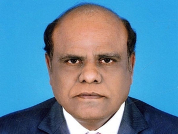 সুপ্রিম কোর্টের পরোয়ানা নিয়ে বিচারপতি কারনানের বাড়িতে ডিজি-সিপি সুপ্রিম কোর্টের পরোয়ানা নিয়ে বিচারপতি কারনানের বাড়িতে ডিজি-সিপি
