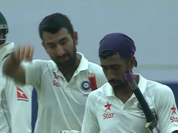 ঋদ্ধির শতরানে ১৫২ রানের লিড ভারতের, হার বাঁচাতে লড়ছে অজিরা ঋদ্ধির শতরানে ১৫২ রানের লিড ভারতের, হার বাঁচাতে লড়ছে অজিরা
